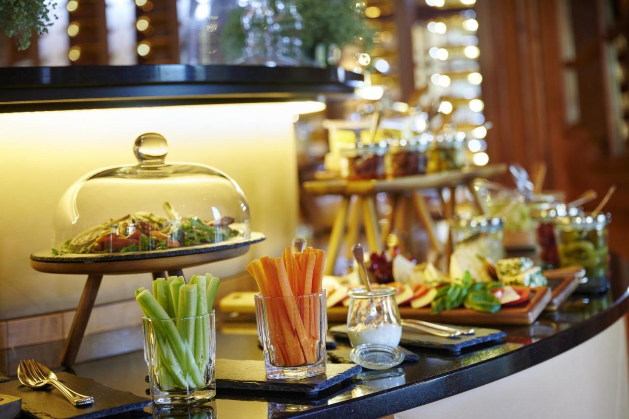 Parkhotel 5*